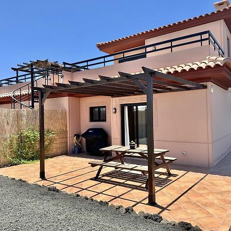 Villa Majanicho Con Piscina Lajares Kültér fotó