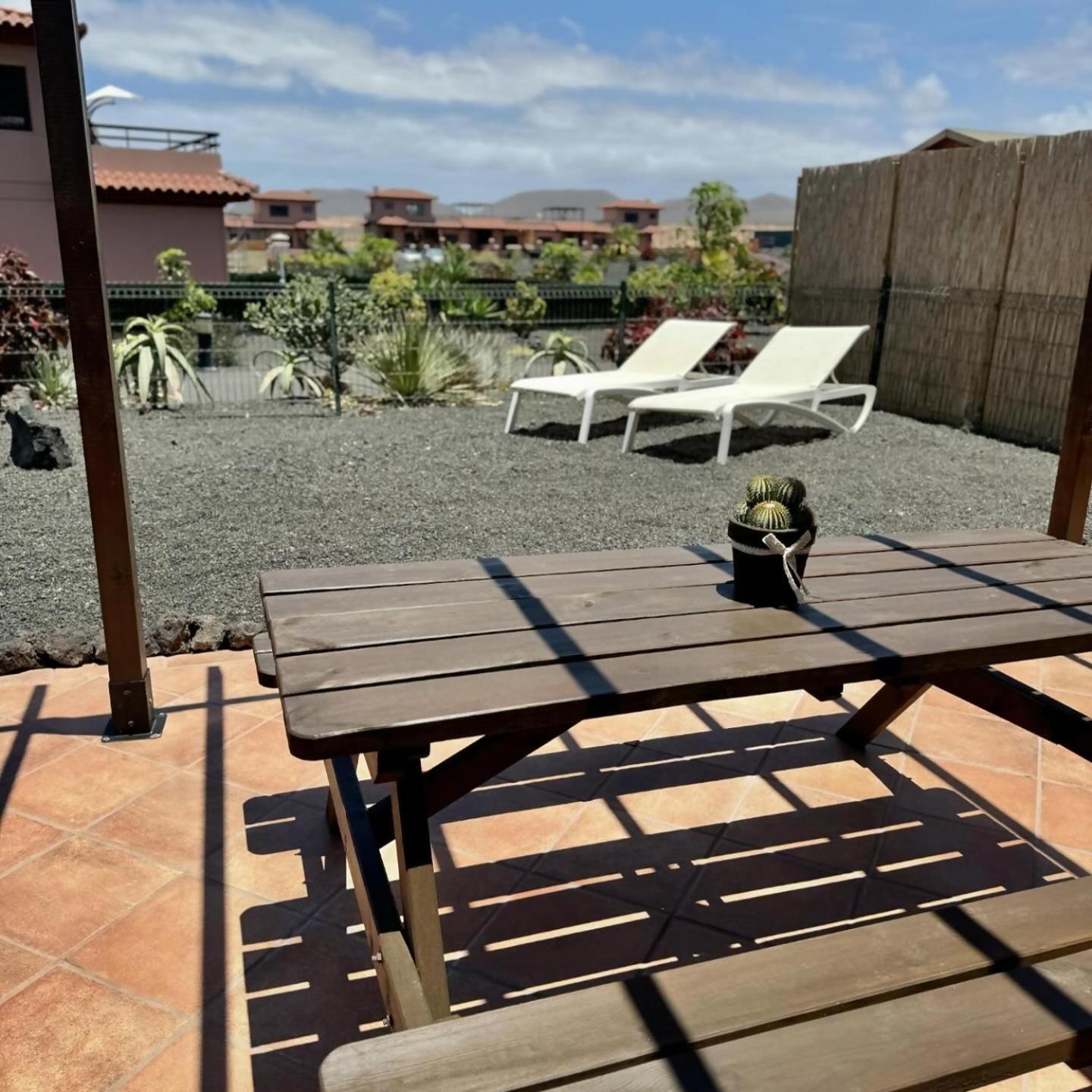 Villa Majanicho Con Piscina Lajares Kültér fotó